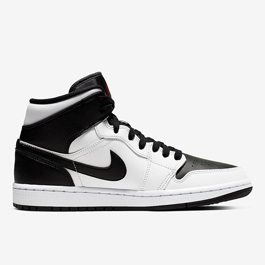 Air Jordan 1 Mid “Reverse Black Toe” 