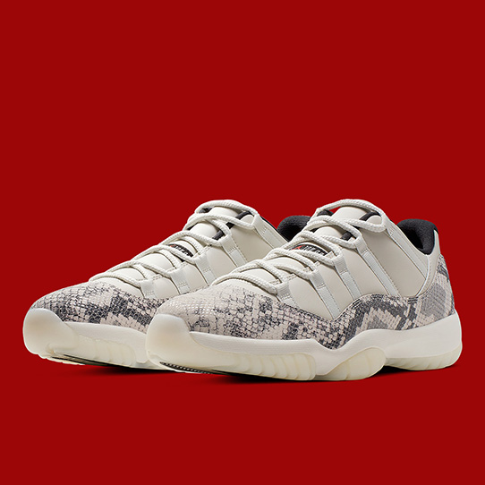 air jordan 11 low le snakeskin