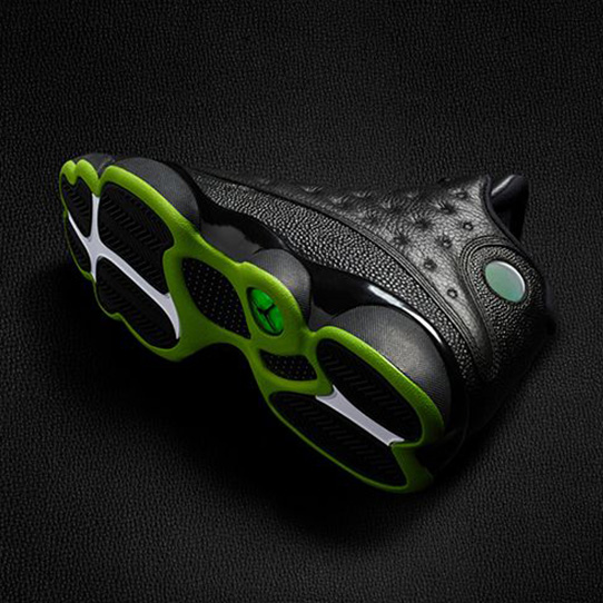 Air Jordan XIII Retro 'Black & Altitude'