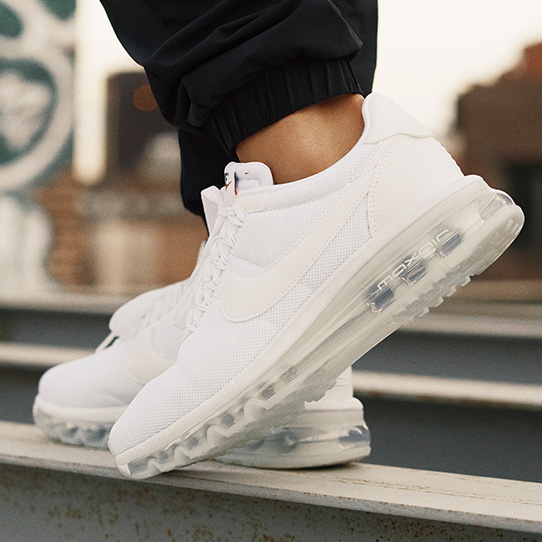 Nike Wmns Air Max LD-Zero